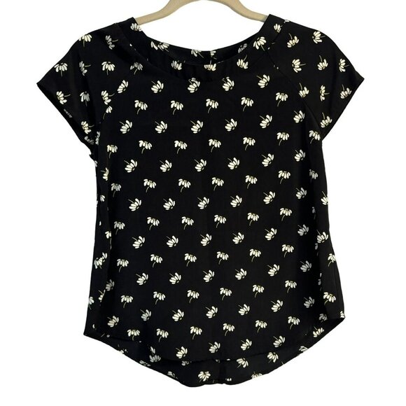 Lush Black Daisy Floral Button-Back Blouse Silky Poly Short Cap Raglan Sleeve XS - Picture 1 of 6